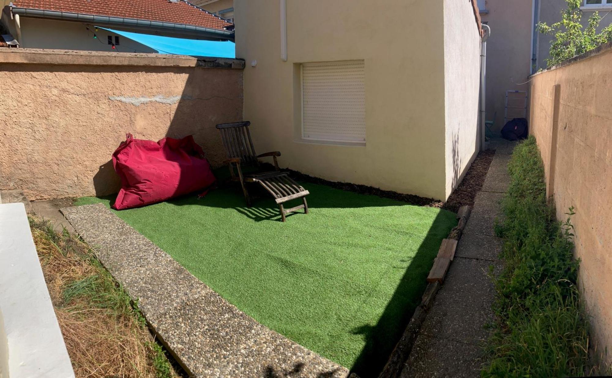 Jolie, Cozy, Confortable Maison De Ville Au Calme A 5Min Du Centre De Verdun, Parking Devant La Maison Belleville-Sur-Meuse エクステリア 写真